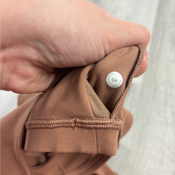 Lululemon Women's Align Tank Top Light Brown Size 14 - Picture 4 of 5